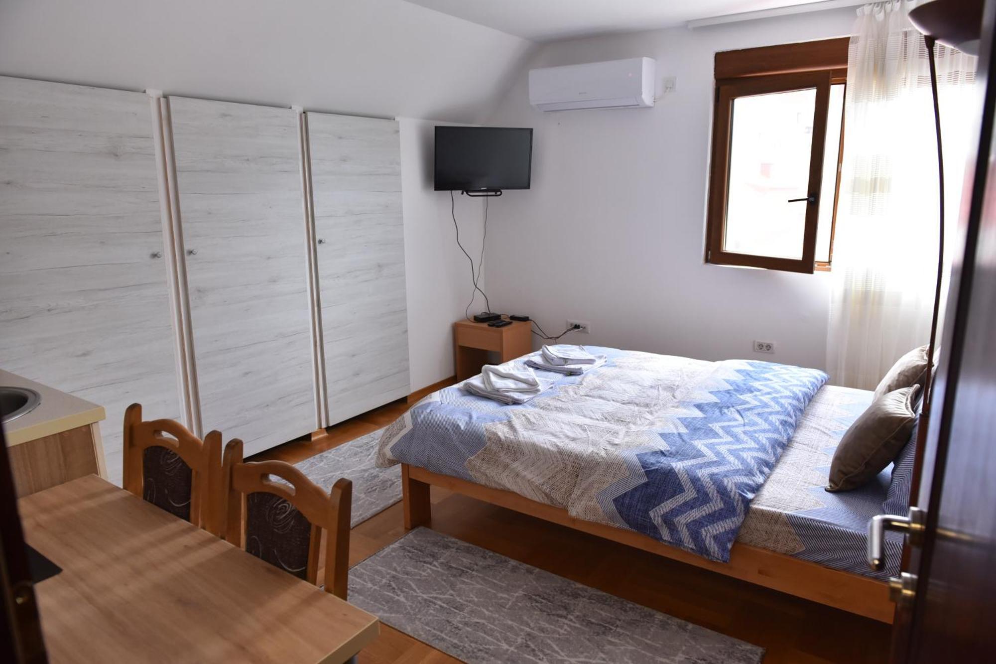 Apartments Ravno プルジネ 部屋 写真