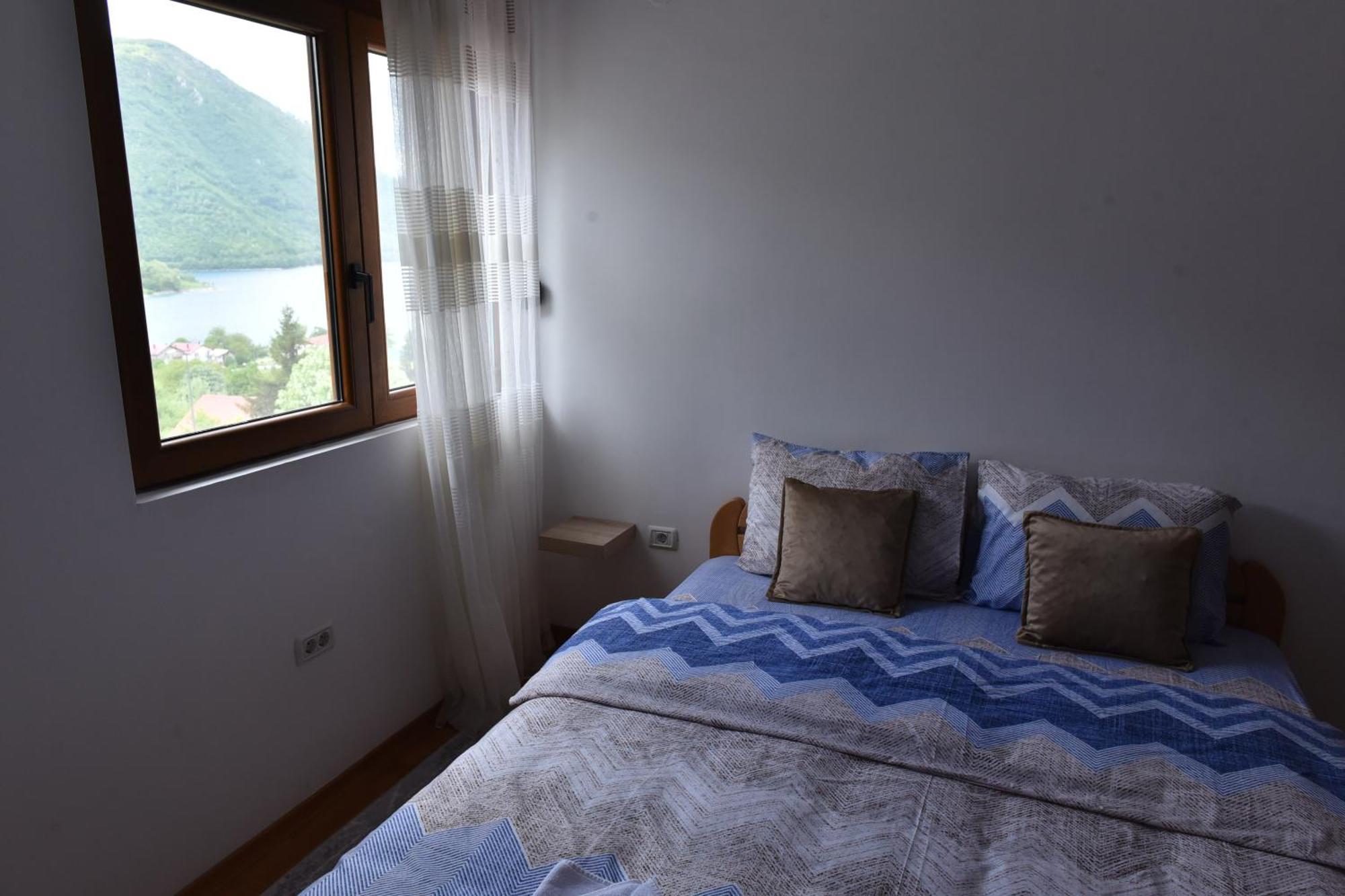 Apartments Ravno プルジネ 部屋 写真