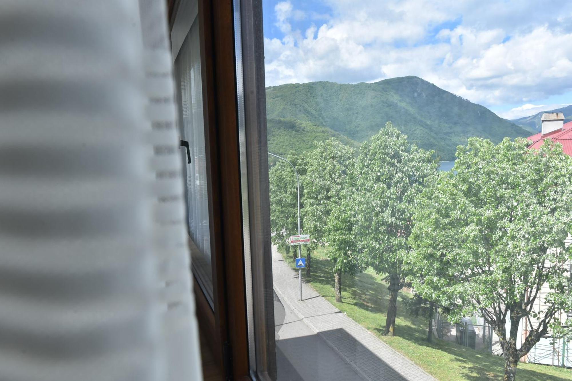 Apartments Ravno プルジネ 部屋 写真